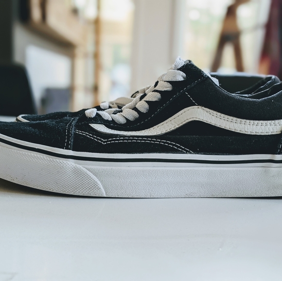Vans sneakers sz 8 - Picture 6 of 8